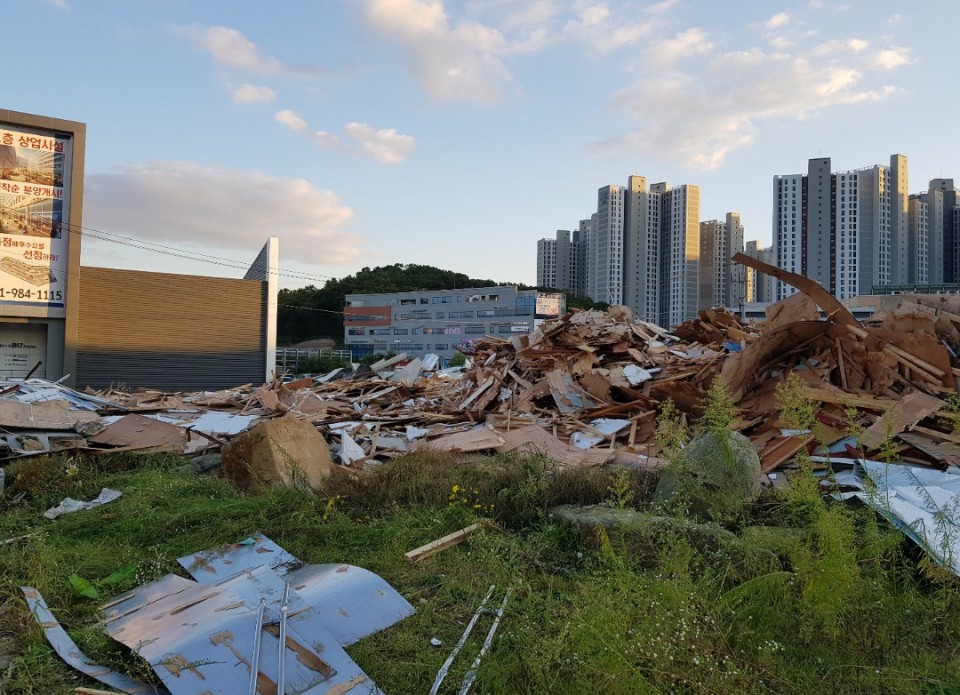 2038599400_25h0UOAg_919b9c23da476c7ef89ca51054ab301f7439481f.jpg 이미지크게보기